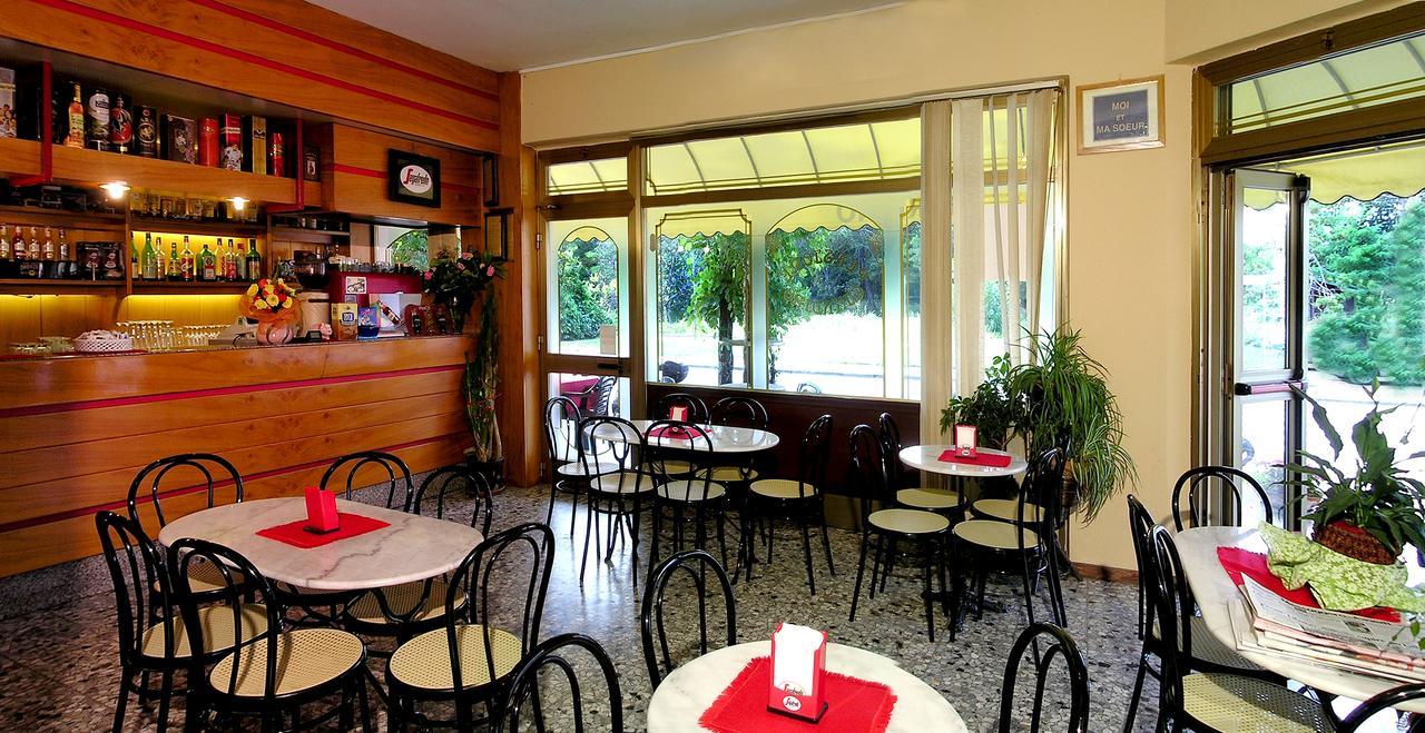 Pensione Giardino Lignano Sabbiadoro Extérieur photo